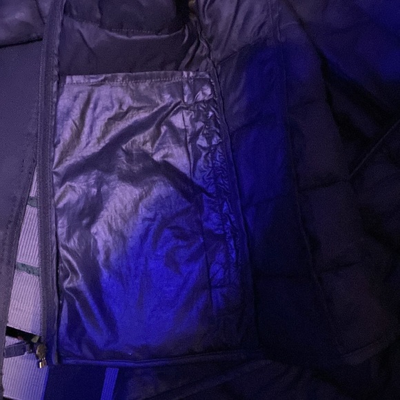 Keneth Cole black puffer jacket size: M women’s - Picture 3 of 5